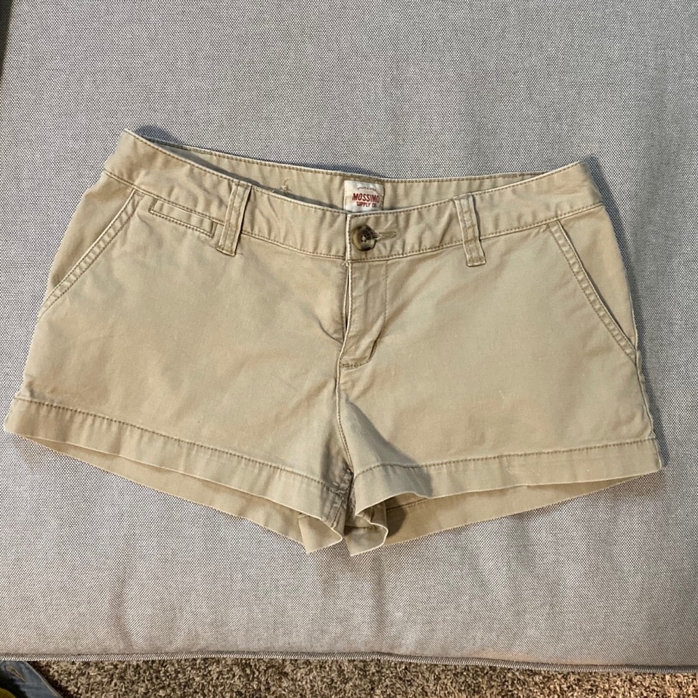 Khaki shorts